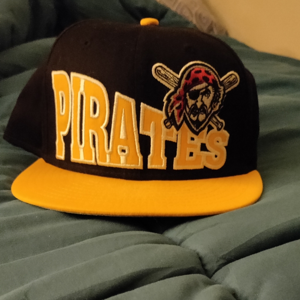 Pittsburgh Pirates Hat